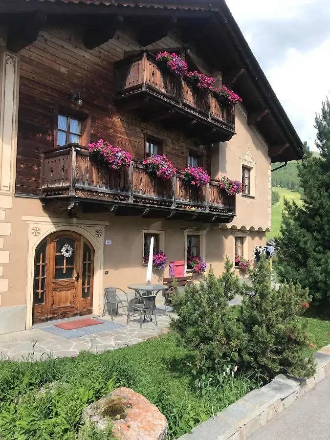 Baita Brozol Livigno 0*,